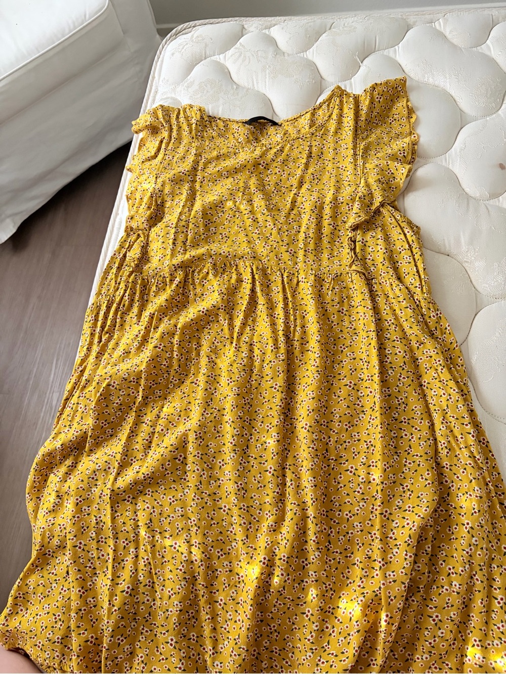 Women’s Yellow Floral Asymmetrical Dress